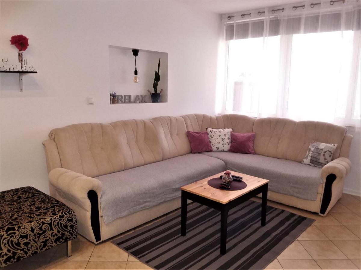 Apartman Luka Kastela Exterior photo